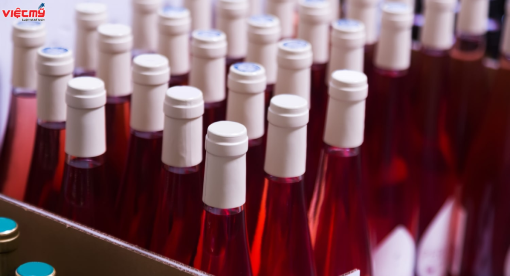 What is the process for applying for a liquor production license?