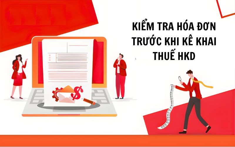 Chuyên viên của Việt Mỹ hỗ trợ HKD kiểm tra hóa đơn trước khi khai thuế